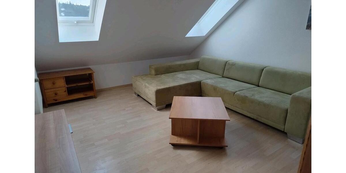 Dachgeschoßwohnung Ergolding - 2 Zimmer, 50 m&sup2;, 800&euro; | Angebot:26502799