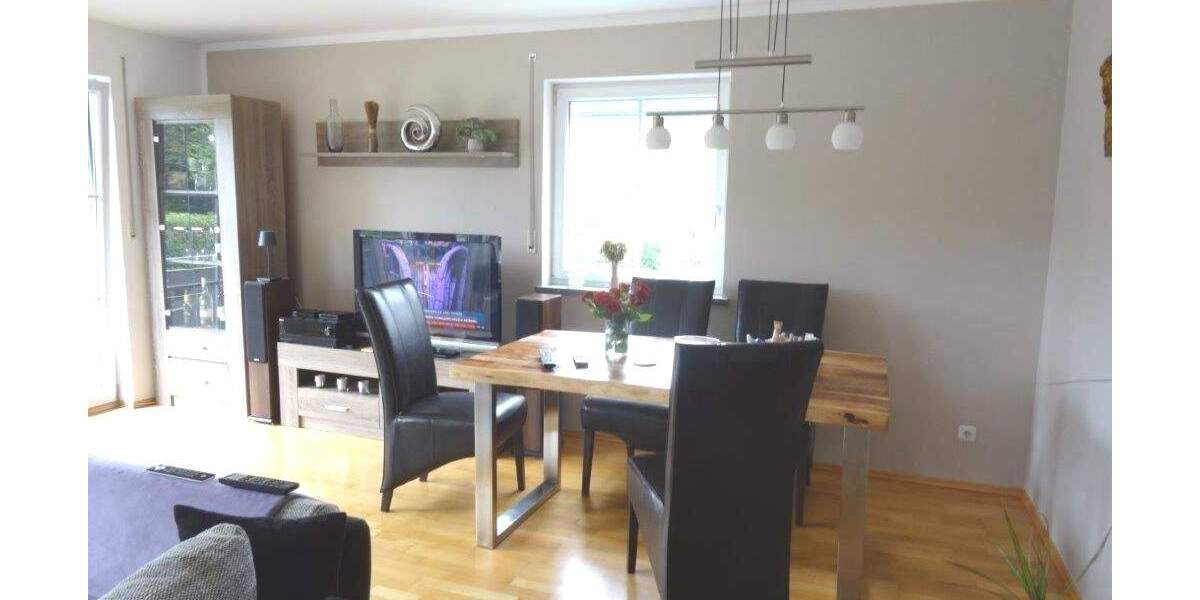 Etagenwohnung Frontenhausen - 3 Zimmer, 84 m&sup2;, 264.000&euro; | Angebot:25695411