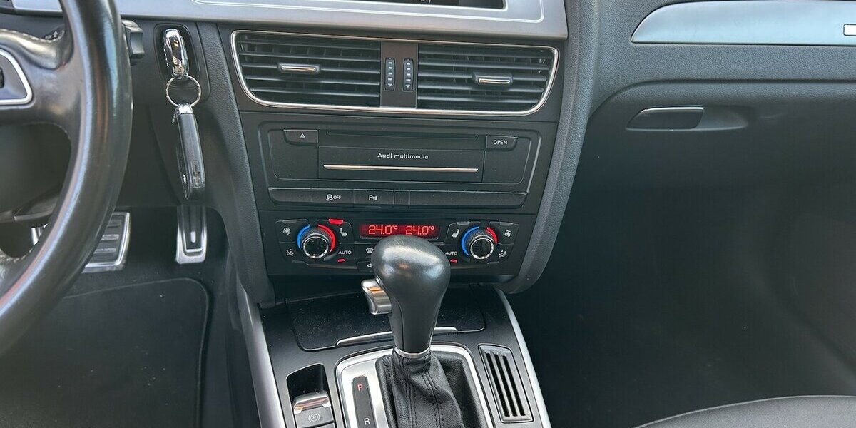 Audi A4 Allroad 2.0 TFSI S-Tronic Bi-Xenon Navi LED 228.900 km 10.900 &euro; Altdorf 84032