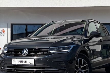 VW Tiguan 61.300 km 28.900 &euro; Landshut 84030
