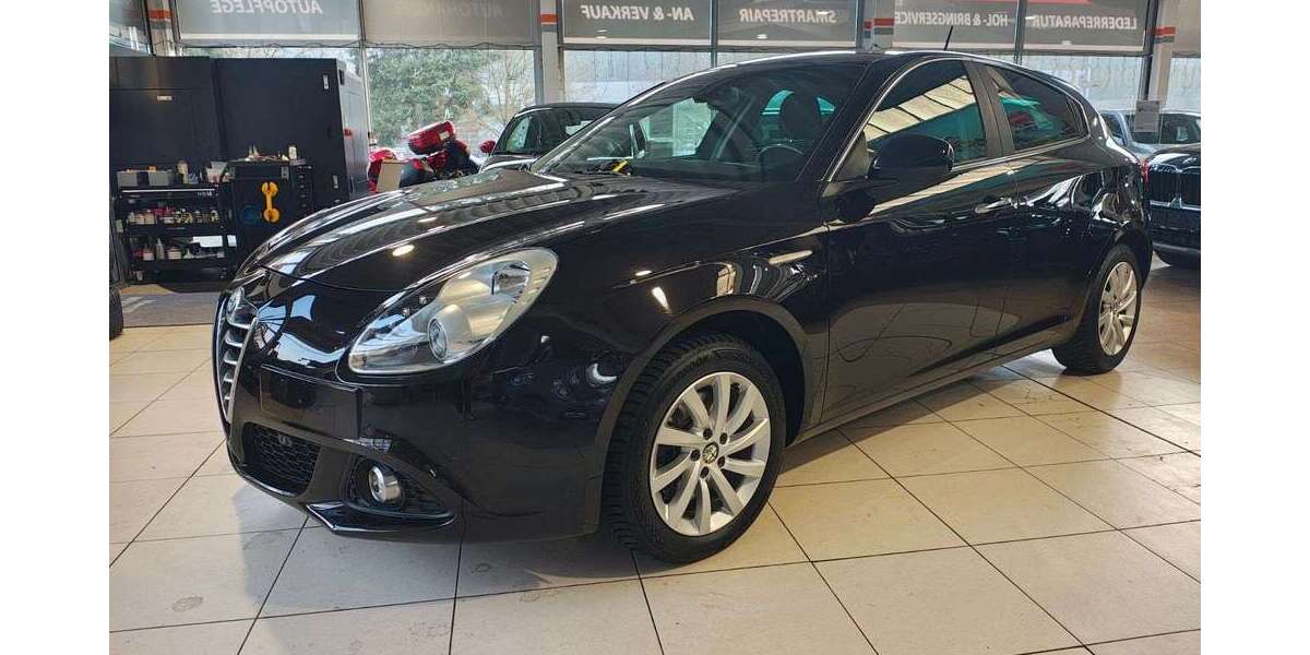 Alfa Romeo Giulietta 180.000 km 7.900 &euro; Moosthenning 84164