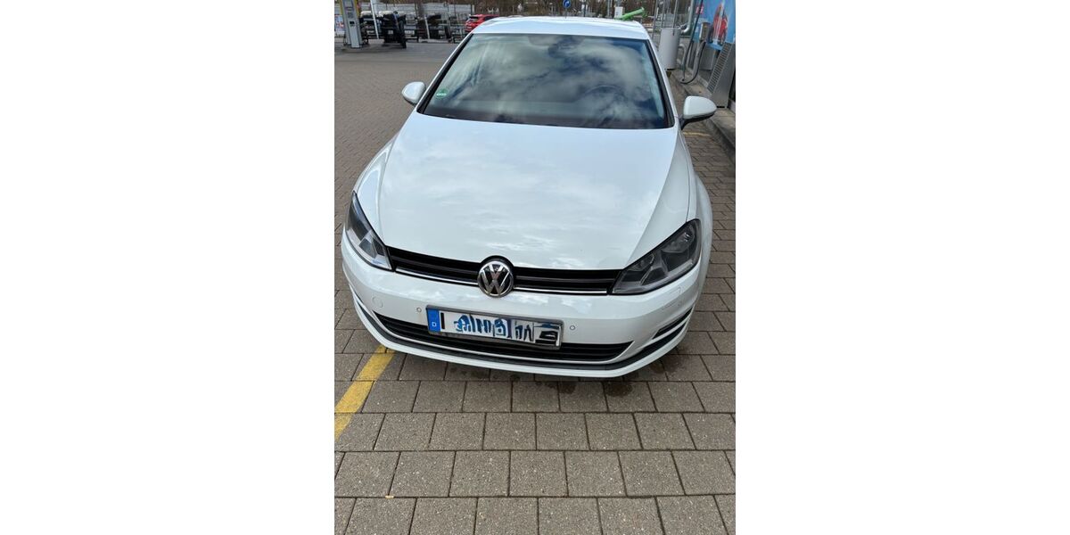VW Golf 179.000 km 7.900 &euro; Landshut 84036