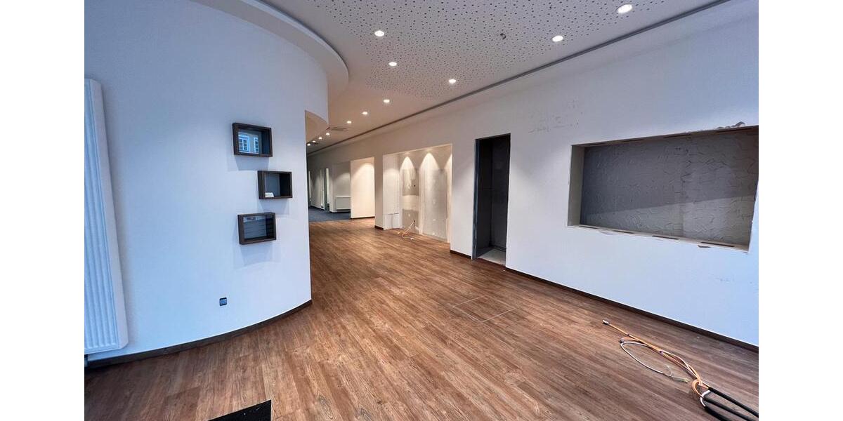 Gewerbeobjekt Landshut - 2.500&euro; | Angebot:24434446