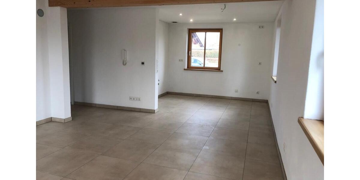 Erdgeschoßwohnung Niederaichbach - 2 Zimmer, 58 m&sup2;, 720&euro; | Angebot:25830631