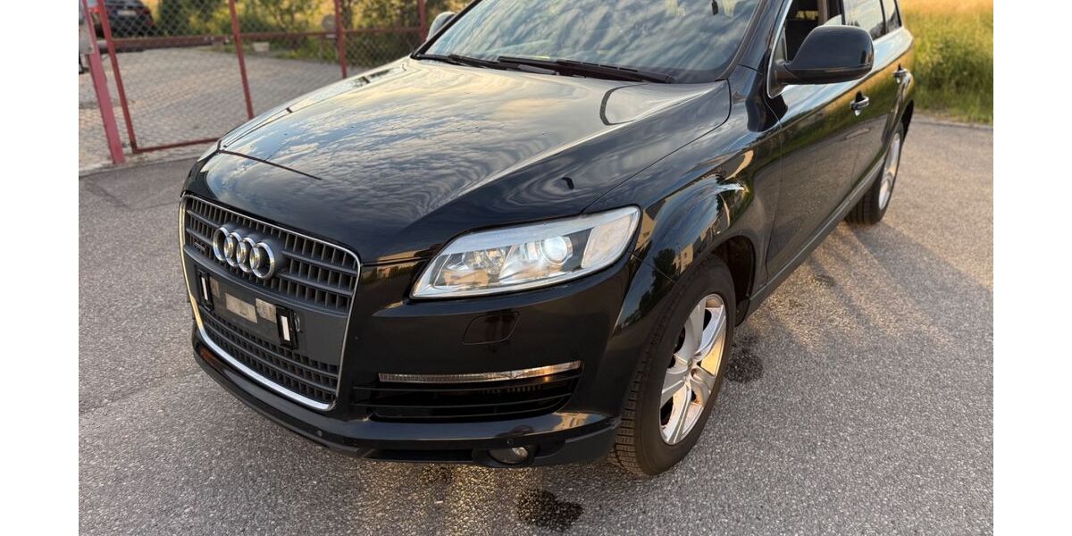 Audi Q7 327.766 km 5.200 &euro; Ergolding 84030