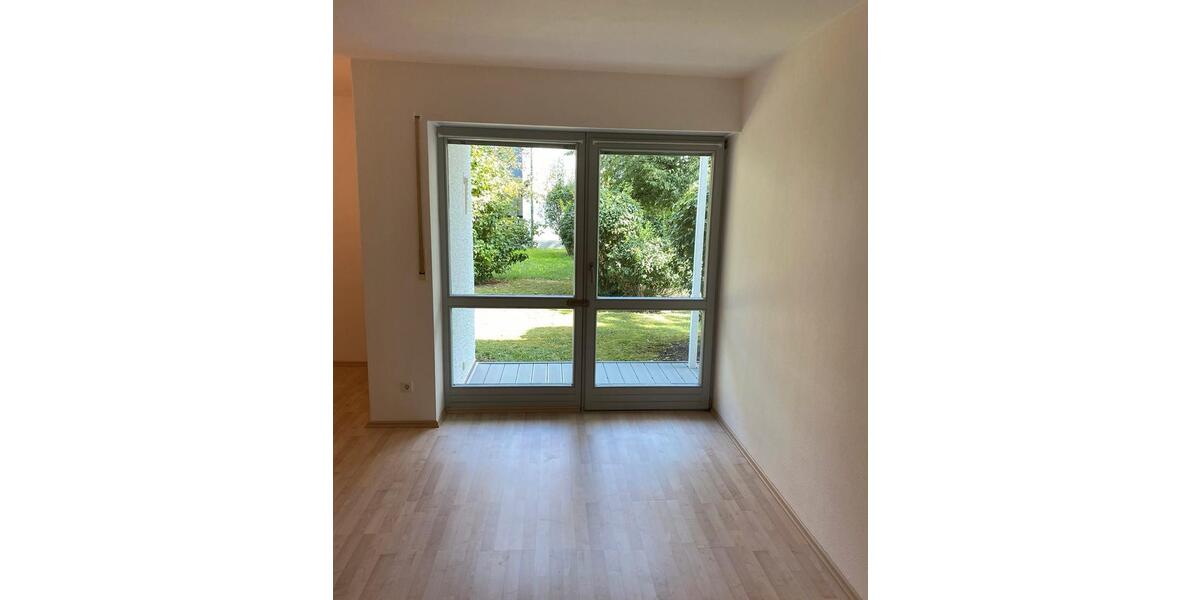 Hochparterre Landshut Landshut-West - 1.5 Zimmer, 37 m&sup2;, 245.000&euro; | Angebot:26693384