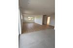 Etagenwohnung Ergolding - 4 Zimmer, 130 m&sup2;, 2.150&euro; | Angebot:26560529