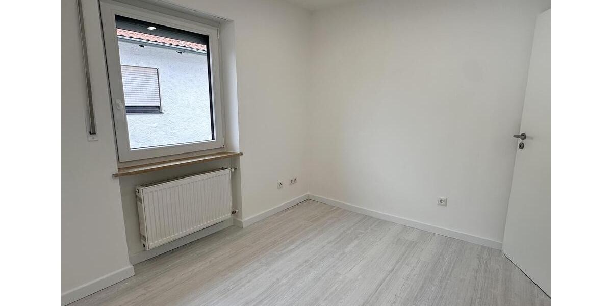 Etagenwohnung Moosburg an der Isar - 4 Zimmer, 100 m&sup2;, 1.390&euro; | Angebot:26014398