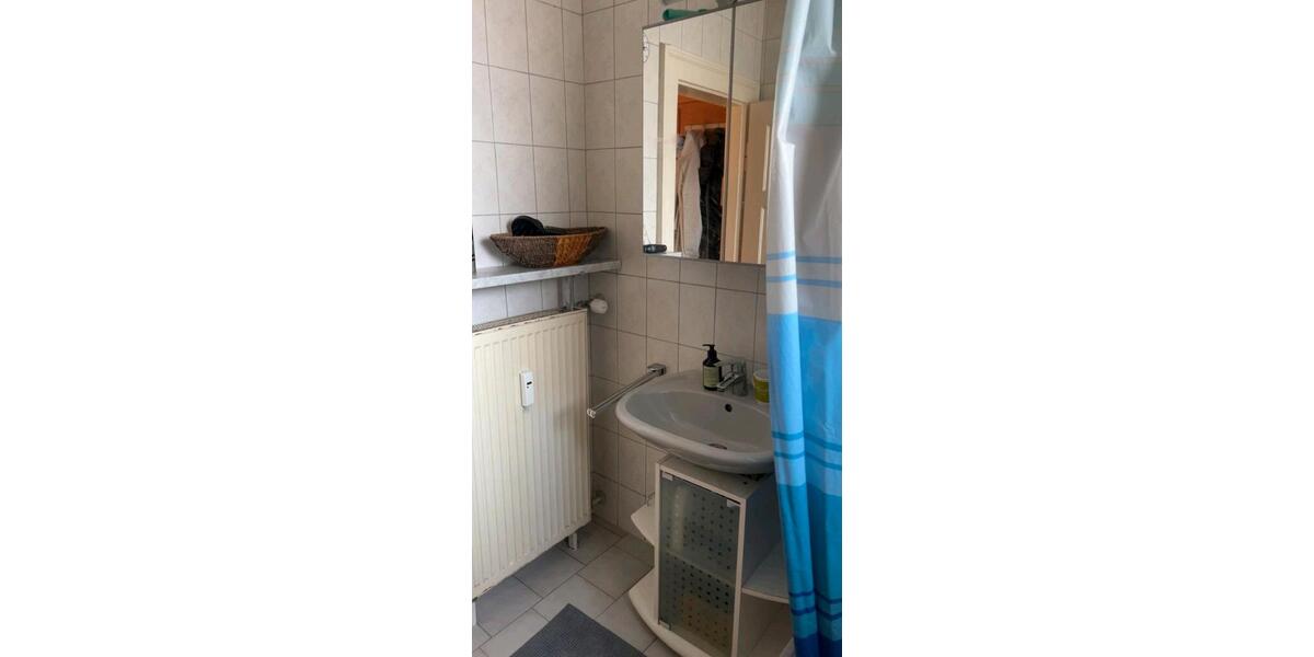 Etagenwohnung Altdorf - 2 Zimmer, 65 m&sup2;, 780&euro; | Angebot:25451185