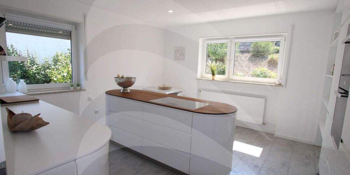 Etagenwohnung Altdorf Pfettrach - 5 Zimmer, 200 m&sup2;, 539.800&euro; | Angebot:25730938