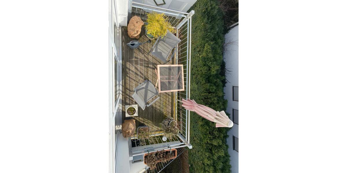 Dachgeschoßwohnung Altdorf - 3 Zimmer, 99 m&sup2;, 1.335&euro; | Angebot:25945362