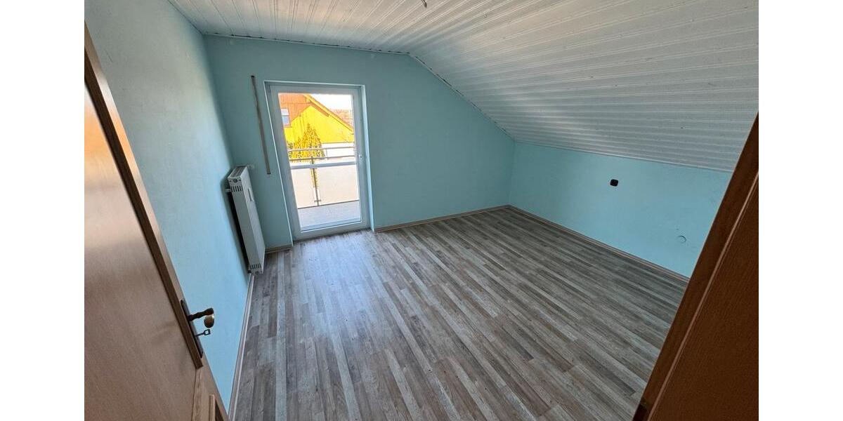 Einfamilienhaus Langenpreising - 9 Zimmer, 239 m&sup2;, 750.000&euro; | Angebot:26888142