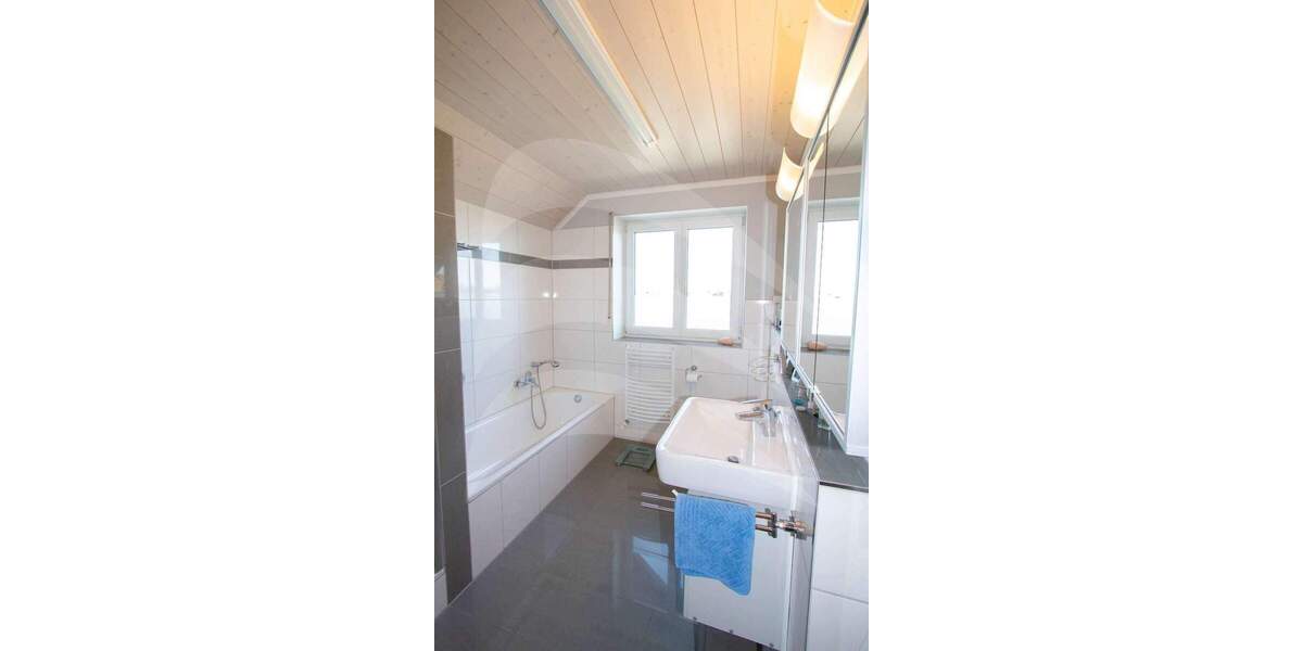 Doppelhaushälfte Altdorf - 5 Zimmer, 129 m&sup2;, 649.000&euro; | Angebot:25668418