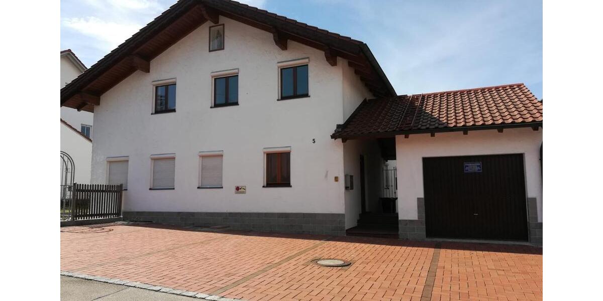 Einfamilienhaus Dorfen - 11 Zimmer, 230 m&sup2;, 2.780&euro; | Angebot:27613170