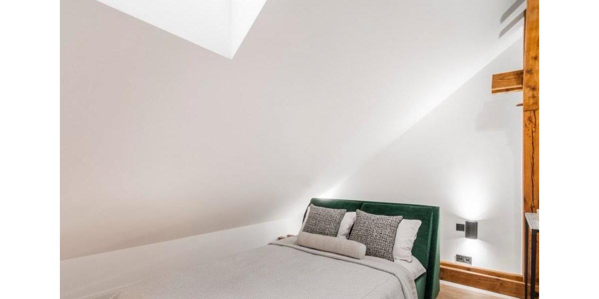 Dachgeschoßwohnung Buch am Erlbach - 2 Zimmer, 100 m&sup2;, 2.000&euro; | Angebot:26577641