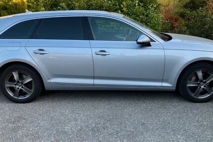 Audi A4 182.000 km 14.300 &euro; LANDSHUT 84032