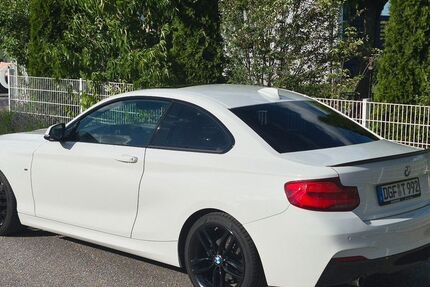 BMW 218 131.600 km 17.400 &euro; Gottfrieding 84177