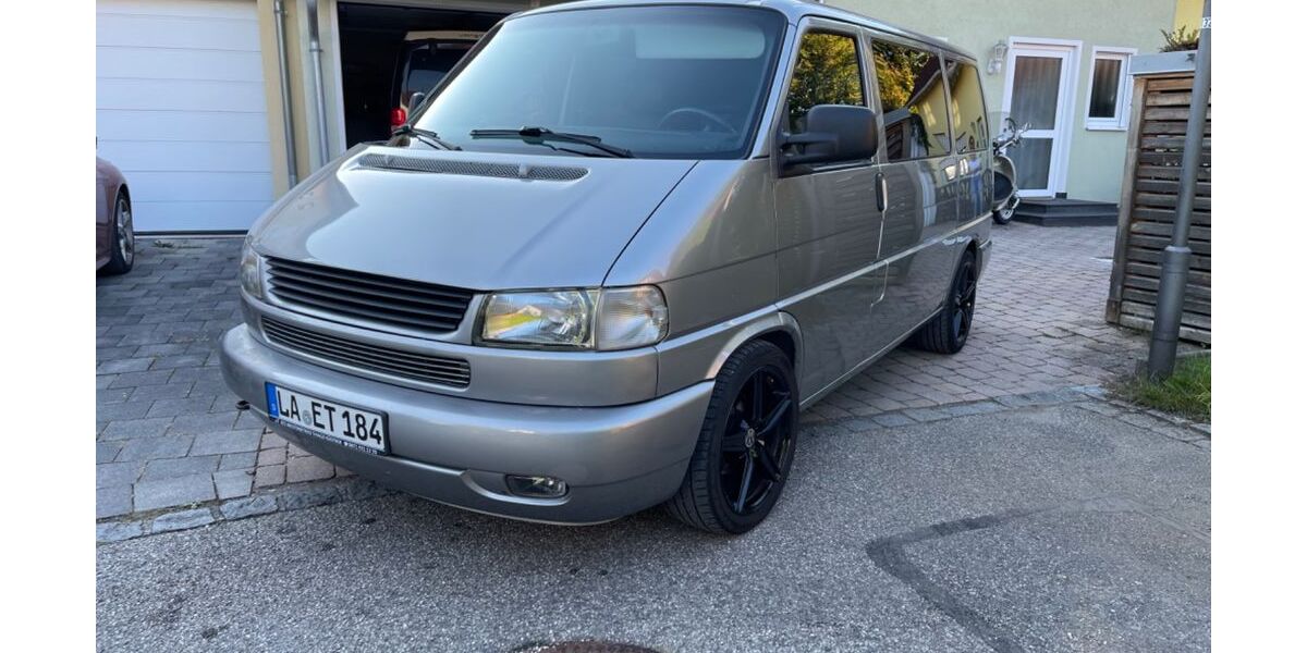 VW T4 Caravelle 316.000 km 7.499 &euro; Bruckberg 84079