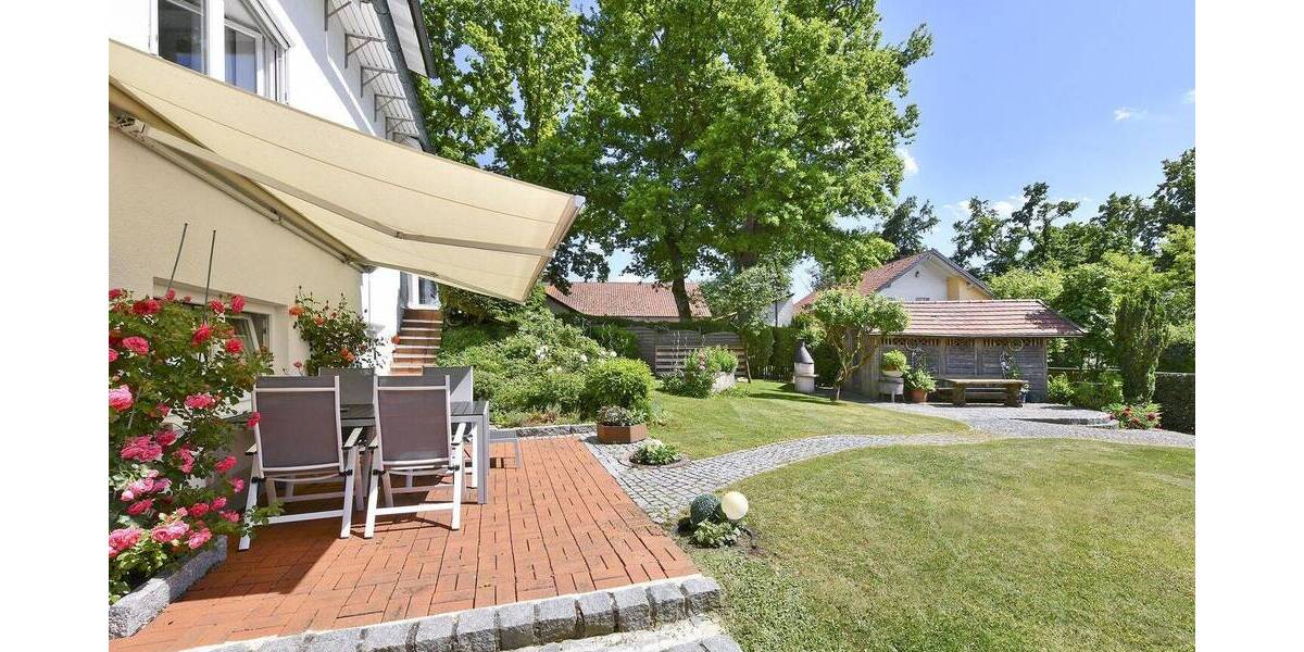 Einfamilienhaus Landshut Achdorf - 7 Zimmer, 350 m&sup2;, 1.150.000&euro; | Angebot:25743789