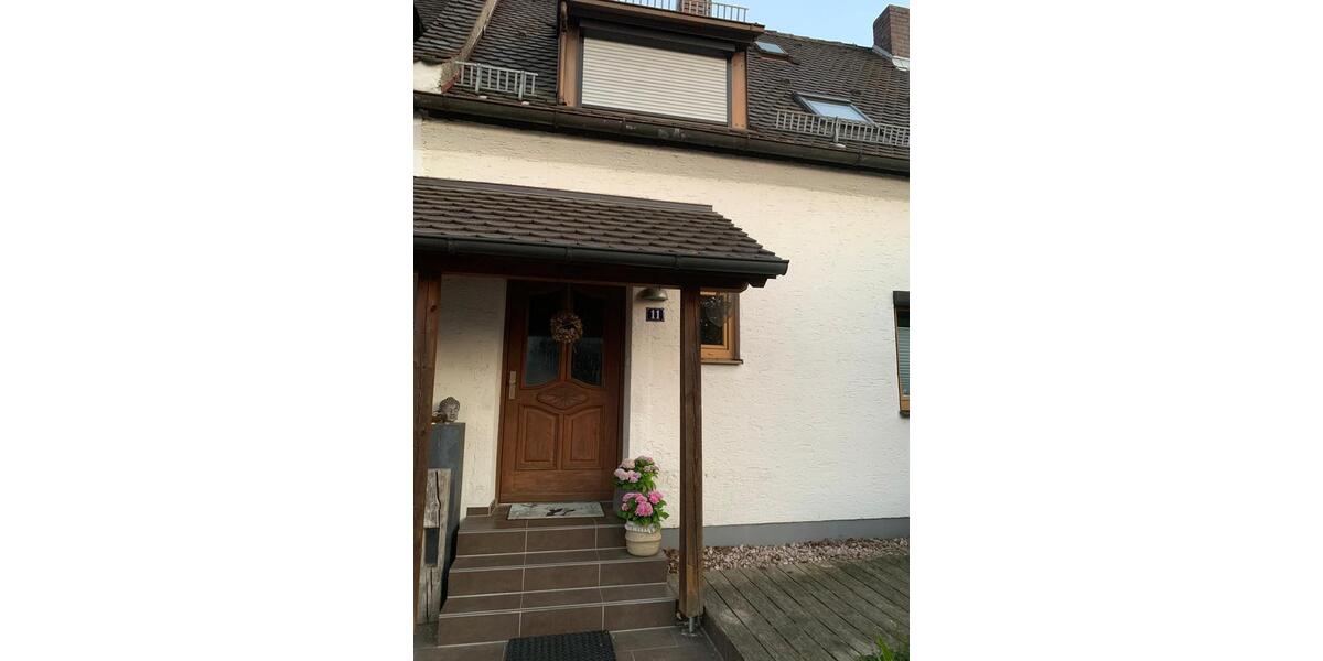 Doppelhaushälfte Neufahrn in Niederbayern - 5 Zimmer, 130 m&sup2;, 320.000&euro; | Angebot:27200765