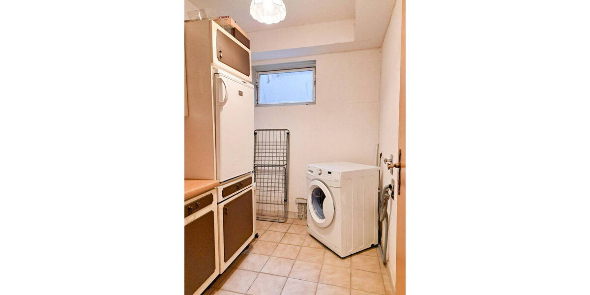 Mehrfamilienhaus, Wohnhaus Landshut Achdorf - 6 Zimmer, 145 m&sup2;, 829.000&euro; | Angebot:25984604