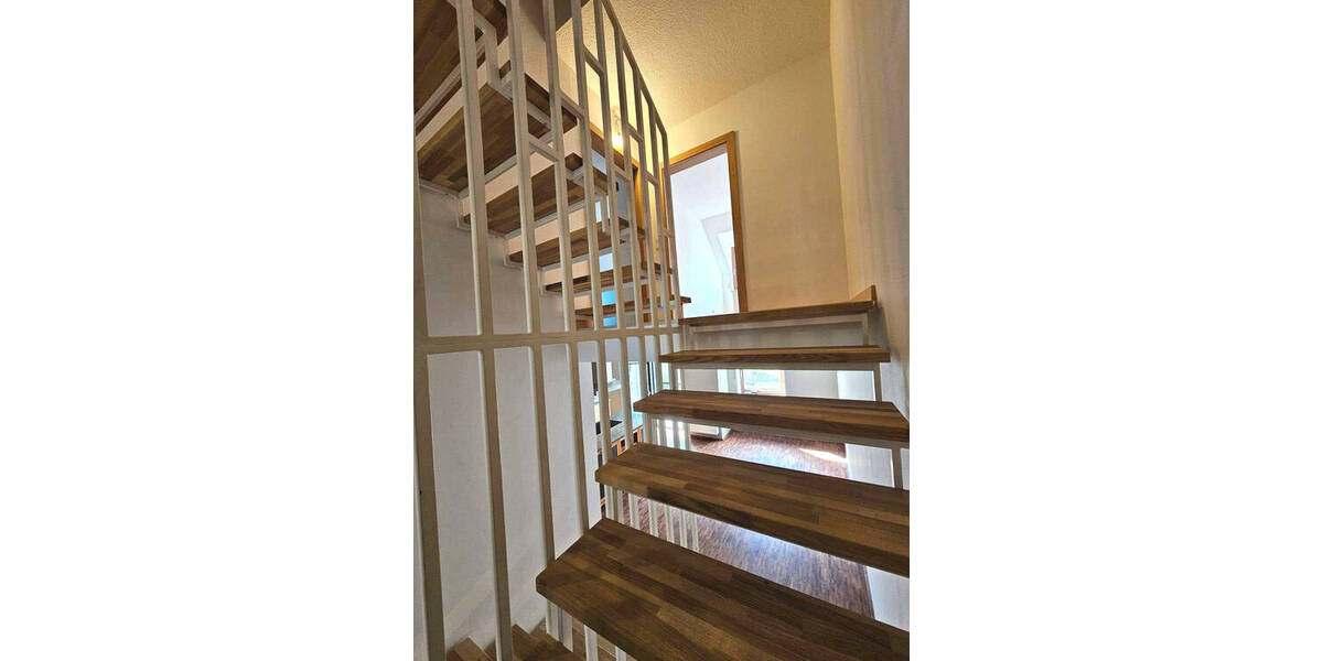 Reihenmittelhaus Dorfen - 6 Zimmer, 140 m&sup2;, 597.000&euro; | Angebot:25929667