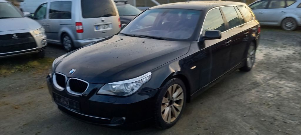 BMW 520 270.000 km 2.350 &euro; Rottenburg 84056