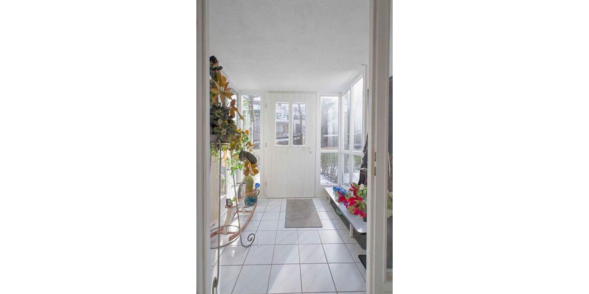 Einfamilienhaus Landshut Achdorf - 7 Zimmer, 182 m&sup2;, 670.000&euro; | Angebot:25669412