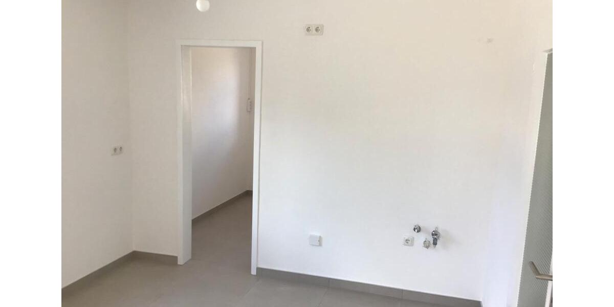 Etagenwohnung Kumhausen - 4 Zimmer, 85 m&sup2;, 1.250&euro; | Angebot:27612583