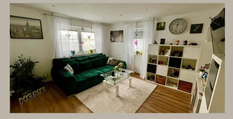 Etagenwohnung Mengkofen - 3 Zimmer, 89 m&sup2;, 860&euro; | Angebot:26614963