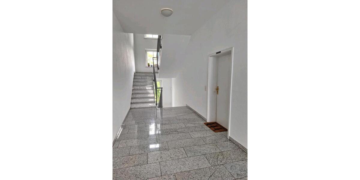 Etagenwohnung Langenbach - 3 Zimmer, 89 m&sup2;, 368.000&euro; | Angebot:26581497