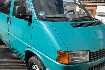 VW T4 andere 242.600 km 4.100 &euro; Nandlstadt 85405