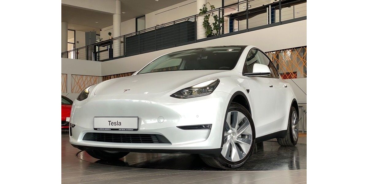 Tesla Model Y 62.283 km 34.980 &euro; Landshut 84030