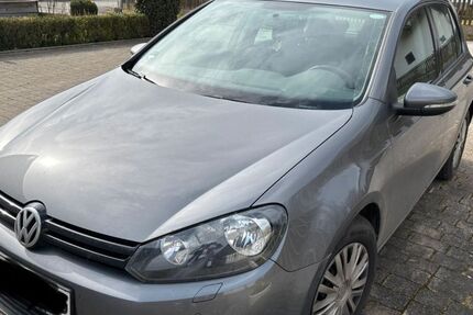 VW Golf 76.000 km 7.150 &euro; Kröning 84178