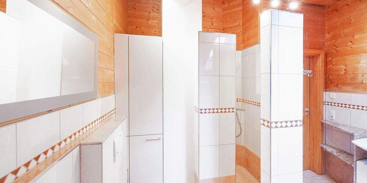 Einfamilienhaus Bayerbach Mausham - 9 Zimmer, 250 m&sup2;, 897.000&euro; | Angebot:25690976