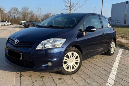 Toyota Auris 123.600 km 5.300 &euro; Moosburg 85368