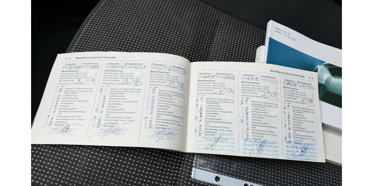 Opel Astra 1.6i 1.Hand Automatik Teilleder Xenon AHK 66.700 km 4.900 &euro; Altdorf 84032