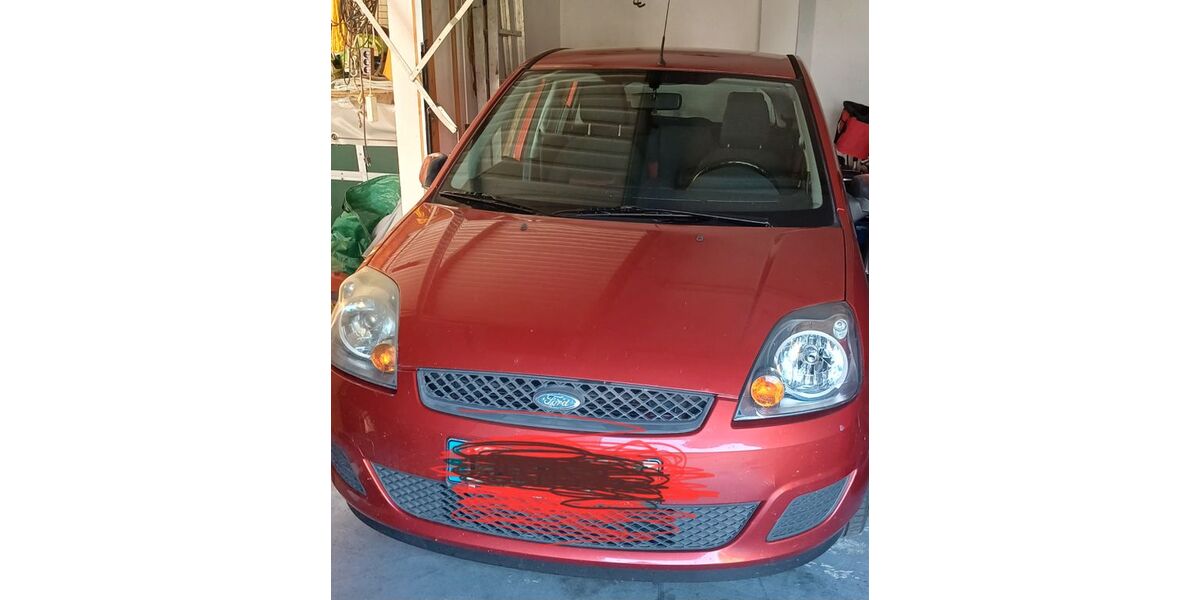 Ford Fiesta 165.000 km 1.000 &euro; Essenbach 84051