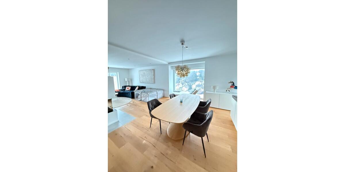 Erdgeschoßwohnung Kumhausen - 3.5 Zimmer, 145 m&sup2;, 1.900&euro; | Angebot:25990720