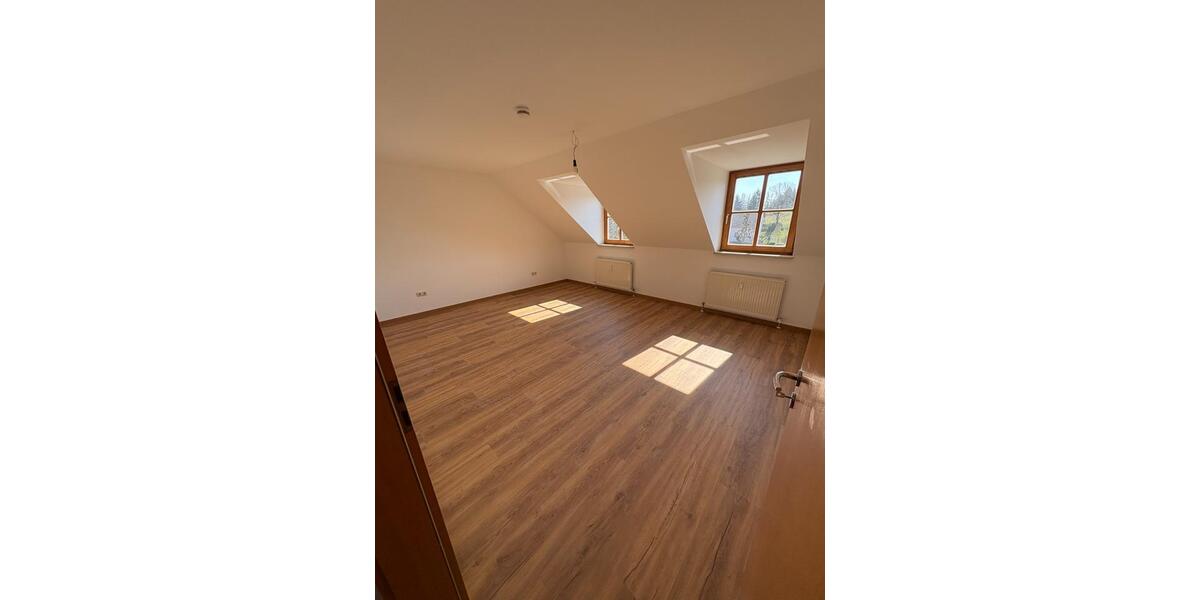 Reihenhaus Vilsbiburg - 4 Zimmer, 115 m&sup2;, 1.300&euro; | Angebot:25853604