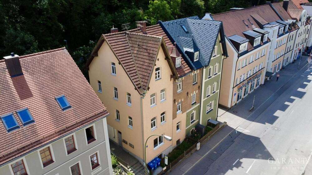 Einfamilienhaus Landshut Auloh - 15 Zimmer, 300 m&sup2;, 1.249.000&euro; | Angebot:26868129