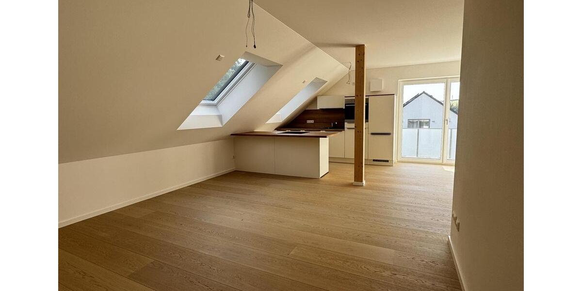 Dachgeschoßwohnung Langenbach - 2 Zimmer, 62 m&sup2;, 1.290&euro; | Angebot:25647235