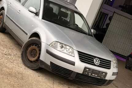 VW Passat 246.000 km 599 &euro; Seifriedswörth 84189