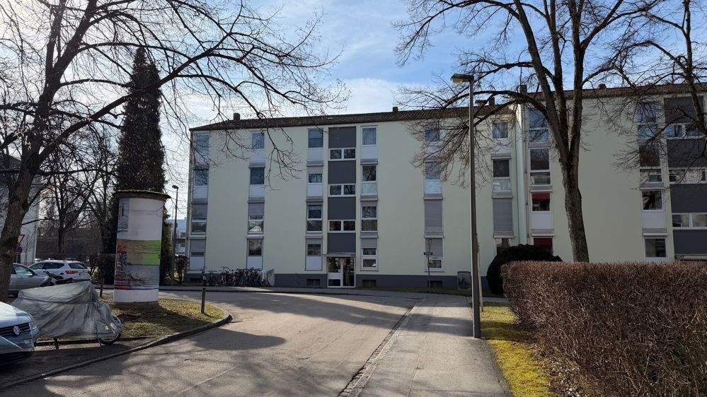 Etagenwohnung Landshut West - 4 Zimmer, 86 m&sup2;, 325.000&euro; | Angebot:25697090