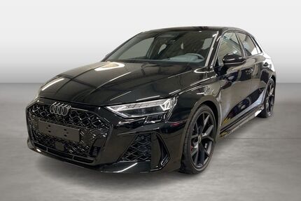 Audi RS3 6.900 km 60.440 &euro; Landshut 84030