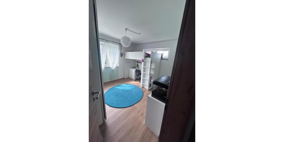 Etagenwohnung Aham - 3 Zimmer, 78 m&sup2;, 950&euro; | Angebot:24842933