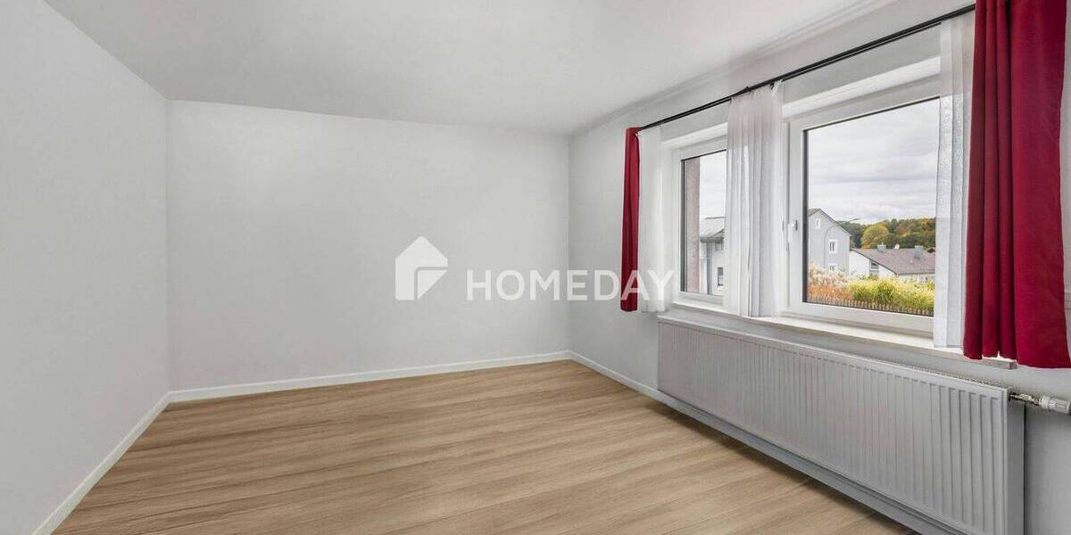 Mehrfamilienhaus, Wohnhaus Pfeffenhausen - 6 Zimmer, 210 m&sup2;, 570.000&euro; | Angebot:25677380