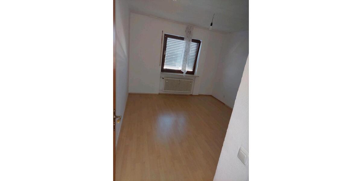 Dachgeschoßwohnung Moosburg an der Isar - 3 Zimmer, 62 m&sup2;, 850&euro; | Angebot:25268766
