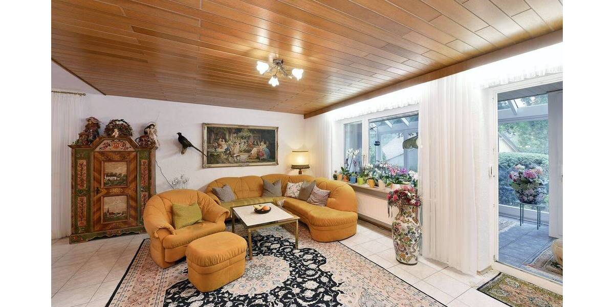 Einfamilienhaus Landshut Achdorf - 7 Zimmer, 350 m&sup2;, 1.150.000&euro; | Angebot:25743789