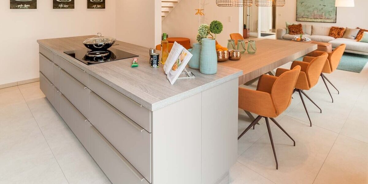 City Villa 6: Vielseitiges Wohnen auf zwei Ebenen - Villa Adlkofen | Angebot:27459178